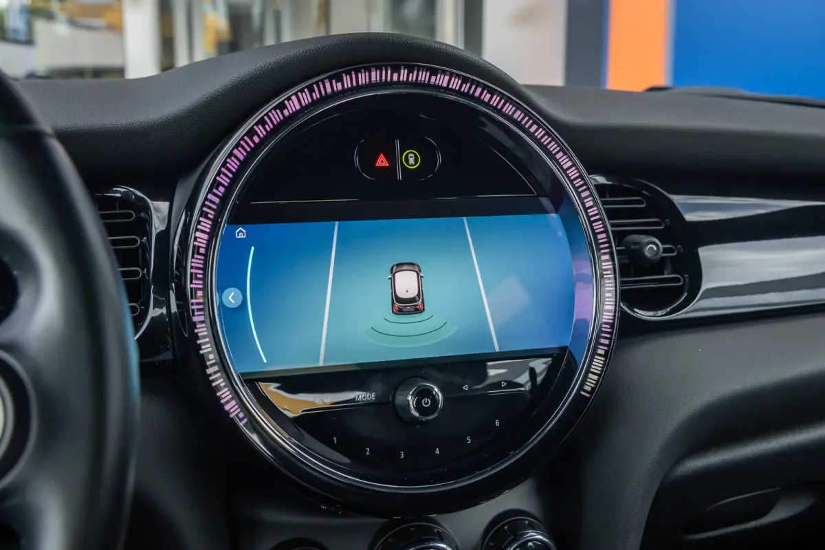 Business Edition 33 kWh | Apple Carplay/Android Auto | Keyless start | Stof/kunstlederen bekleding | Navigatiesysteem | Apple Carplay/Android Auto|telefoonintegratie premium | Extra getint g