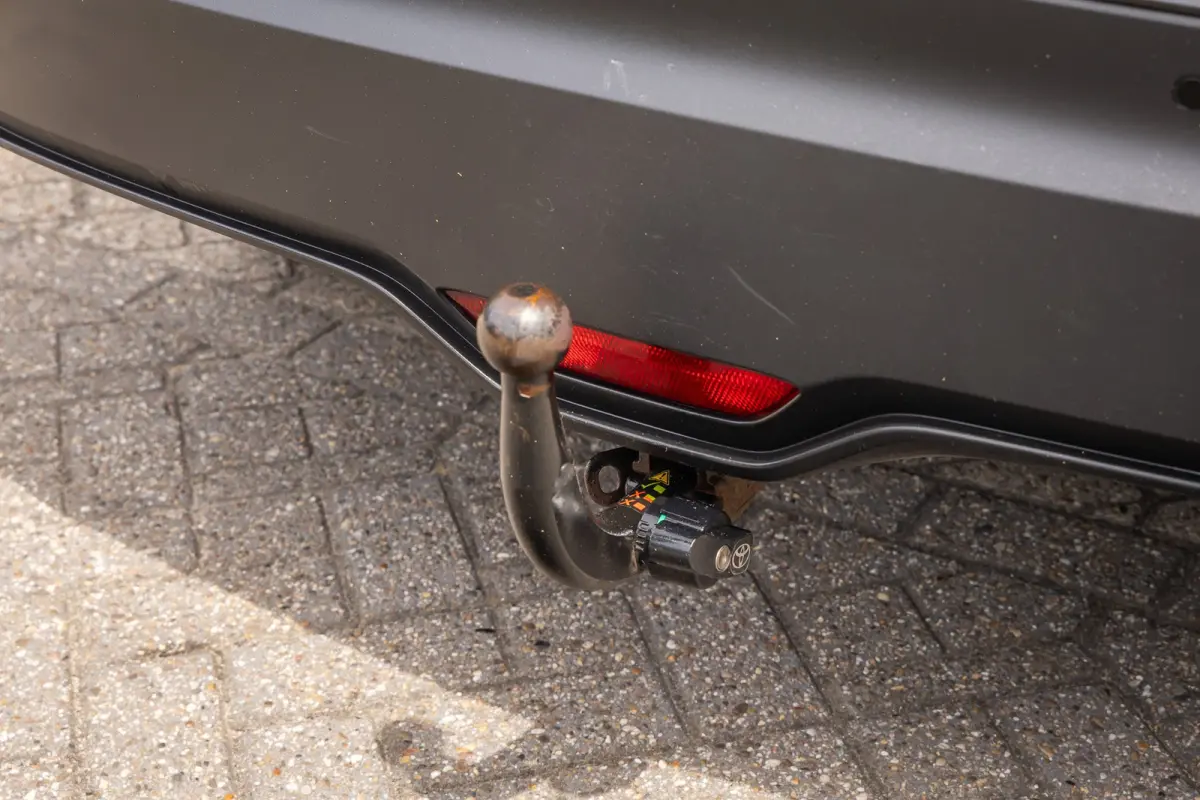 1.8 Hybrid Style Ultimate | Achteruitrijcamera | Dodehoek detectie | Cruise control adaptief | Keyless entry/Start | Full LED | Trekhaak | Achteruitrijcamera | Cruise control adaptief | Dode