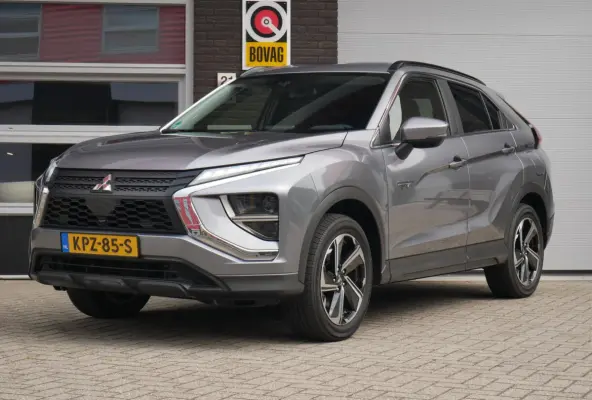 2.4 PHEV Instyle Camera| Cruise| Climate