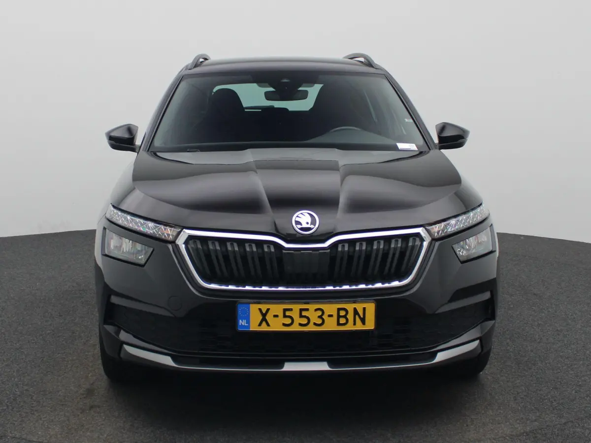 1.0 TSI Sport Business | Automaat | Elek. Trekhaak | Apple Carplay / Android Auto | Lichtmetalen Velgen | Sportstoelen |
