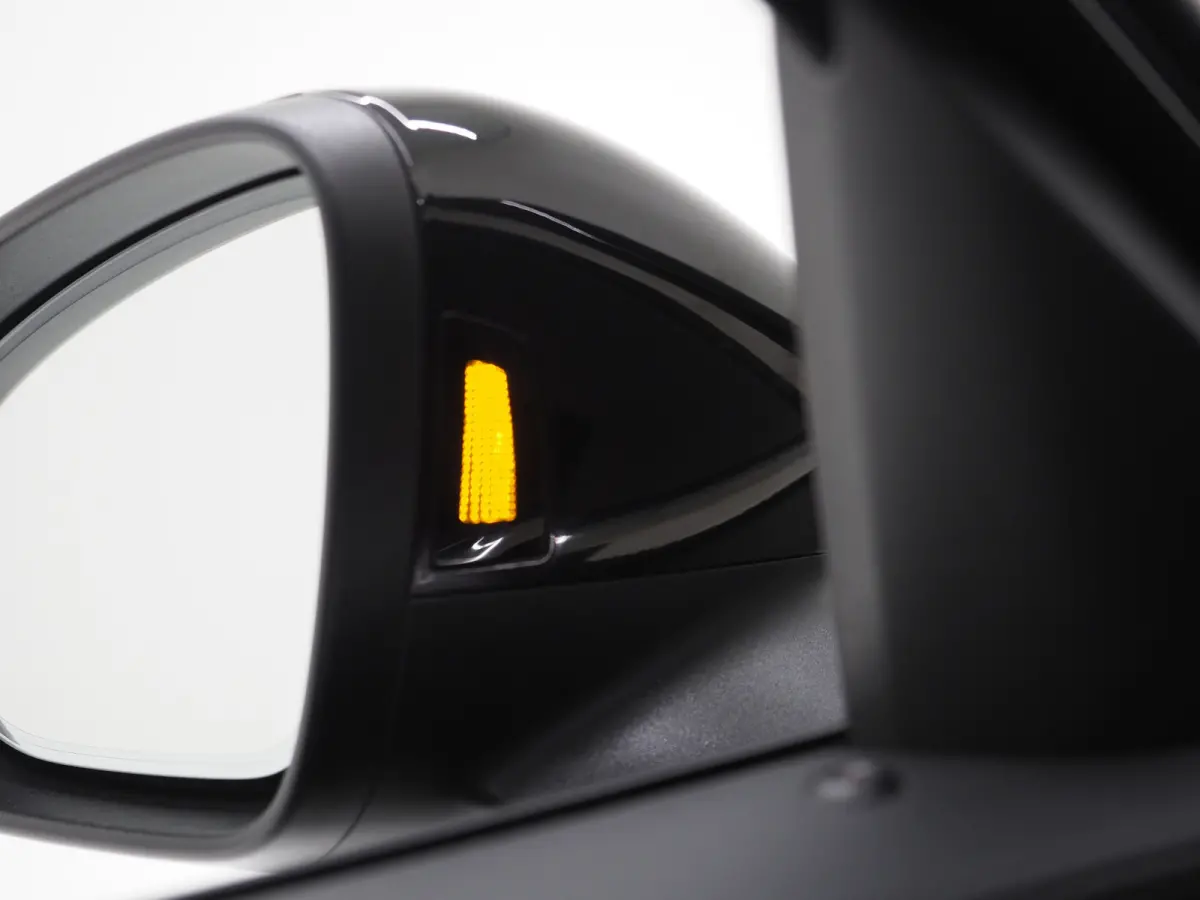 1.5 eHybrid 204PK | Leder/Alcantara | Massage | Trekhaak | HUD | Camera | Adaptive Cruise | Sfeerlicht | Carplay