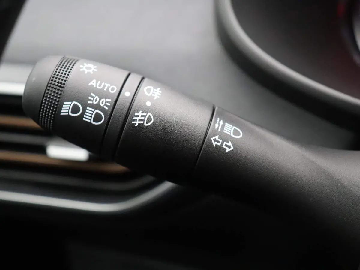 TCe 100pk ECO-G Extreme 5p. | Parkeersensoren voor/achter | Auto. parkeerrem | Blind spot warning |