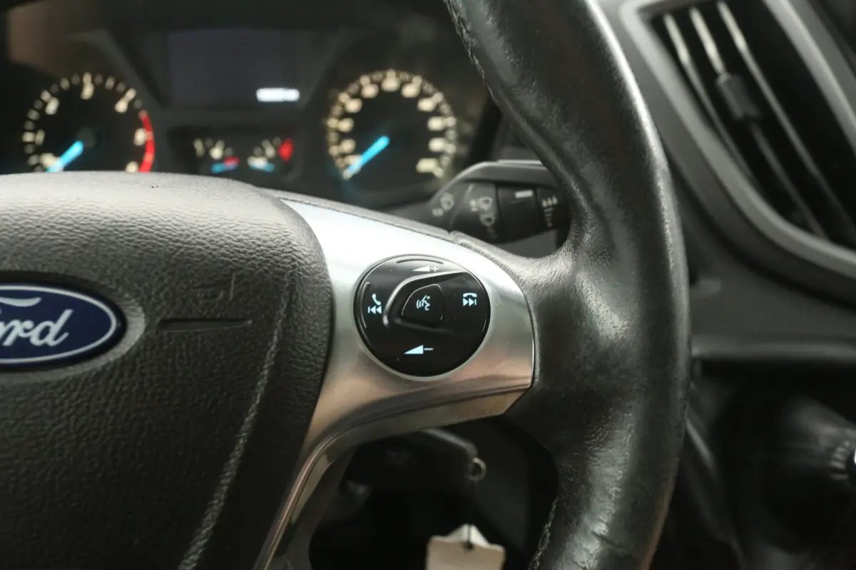 2.0 TDCI L2H2 | Airco | Cruise | Camera | 3 Zits | Trekhaak | Carplay | Navi