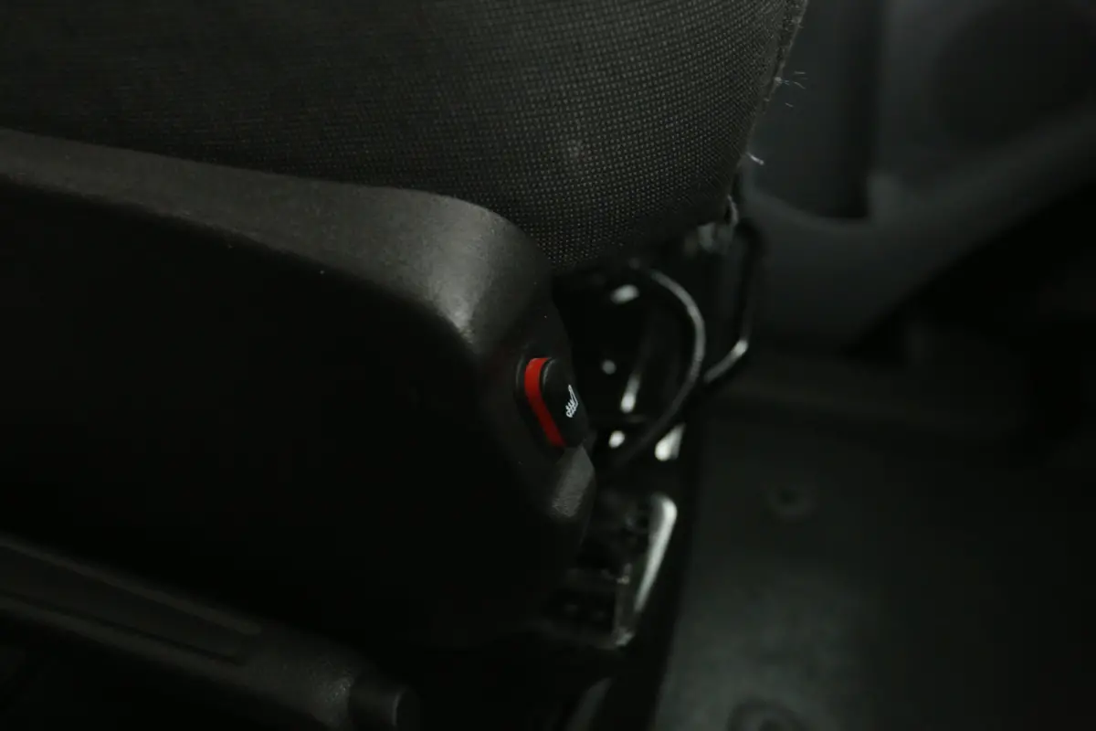 2.0 TDCI L2H2 | Airco | Cruise | Camera | 3 Zits | Trekhaak | Carplay | Navi
