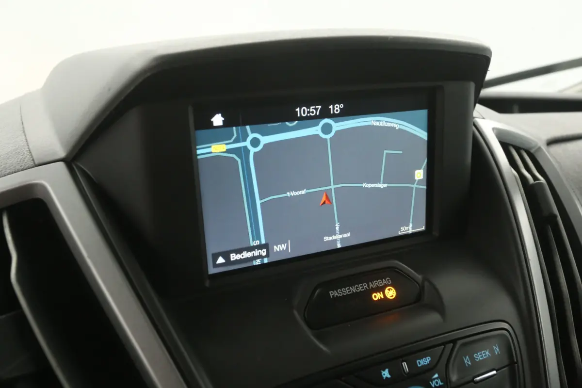 2.0 TDCI L2H2 | Airco | Cruise | Camera | 3 Zits | Trekhaak | Carplay | Navi