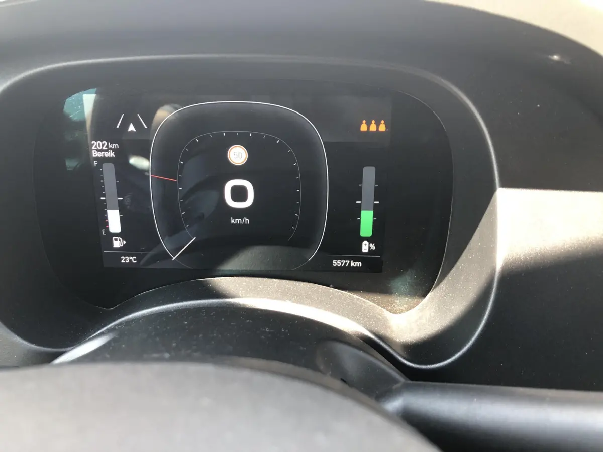 1.0 Hybrid Pandina AIRCO|APPLE/ANDROID|PDC|DAB|CRUISE CONTROL