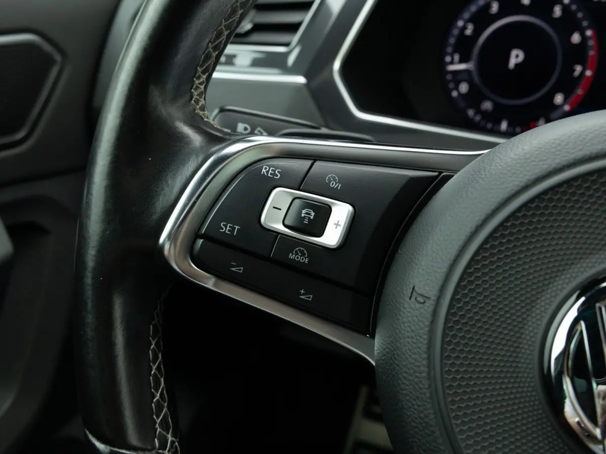 1.4 TSI ACT 3x R-Line|1e Eig|Pano|Sfeer