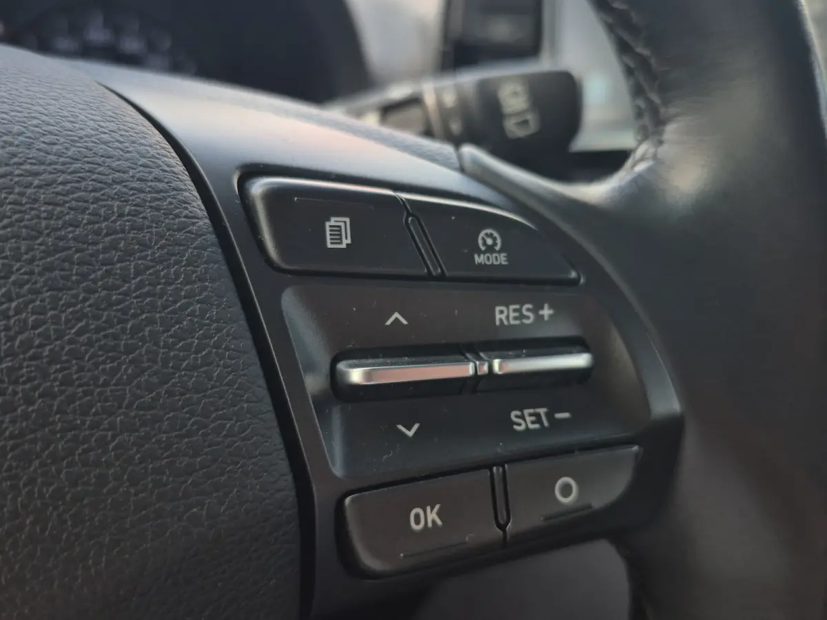 1.0 T-GDI Comfort Stoel + Stuurverwarming | Camera | Parkeersensoren | Full map navigatie | Carplay/android auto |