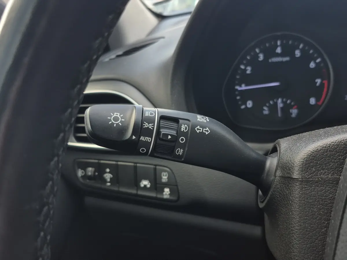 1.0 T-GDI Comfort Stoel + Stuurverwarming | Camera | Parkeersensoren | Full map navigatie | Carplay/android auto |