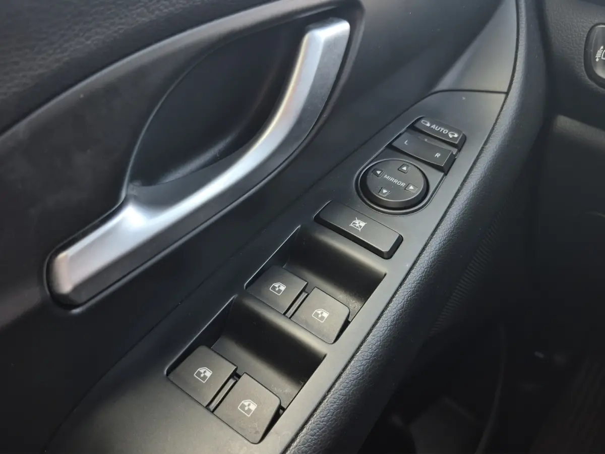 1.0 T-GDI Comfort Stoel + Stuurverwarming | Camera | Parkeersensoren | Full map navigatie | Carplay/android auto |