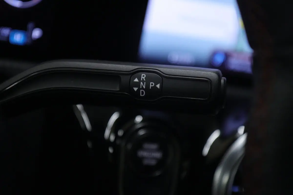 250 e AMG Line PANO/360CAM/HUD/ACC/BLINDSPOT/KEYLESS/VOL