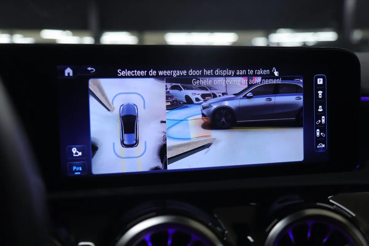 250 e AMG Line PANO/360CAM/HUD/ACC/BLINDSPOT/KEYLESS/VOL