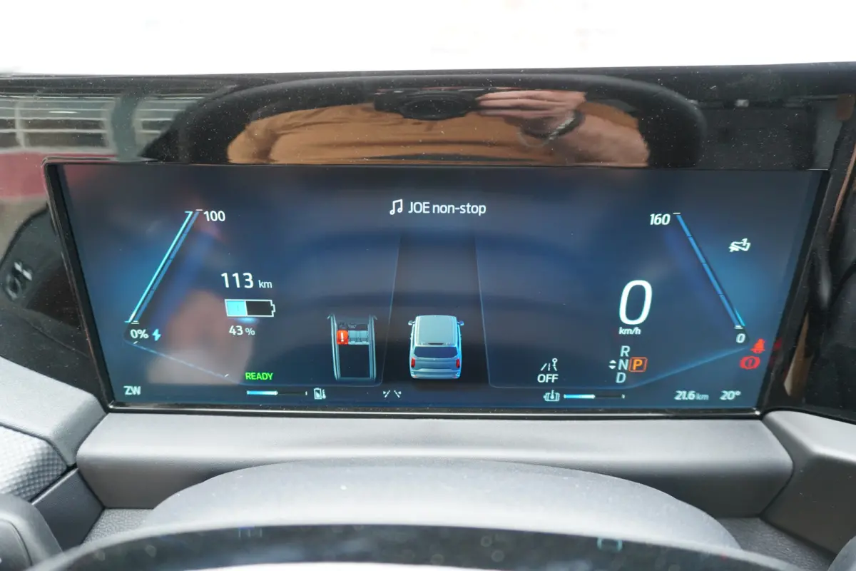 Cust. 340 L2H1 Limited 71 kWh 218PK Automaat nr. V089 | Airco | Adap.Cruise | Navi | camera