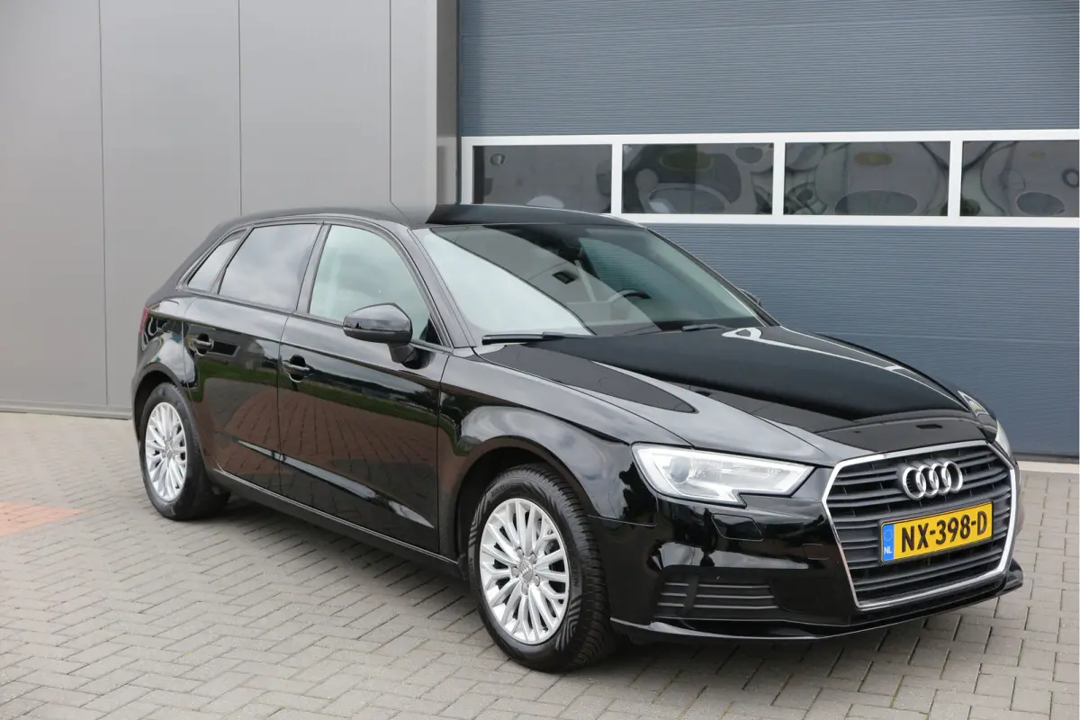 1.4 TFSI CoD 110kw 150PK S-tronic Xenon ,Trekhaak , LMV, Stuurwiel multifunctioneel, etc. APK tot 05-2027