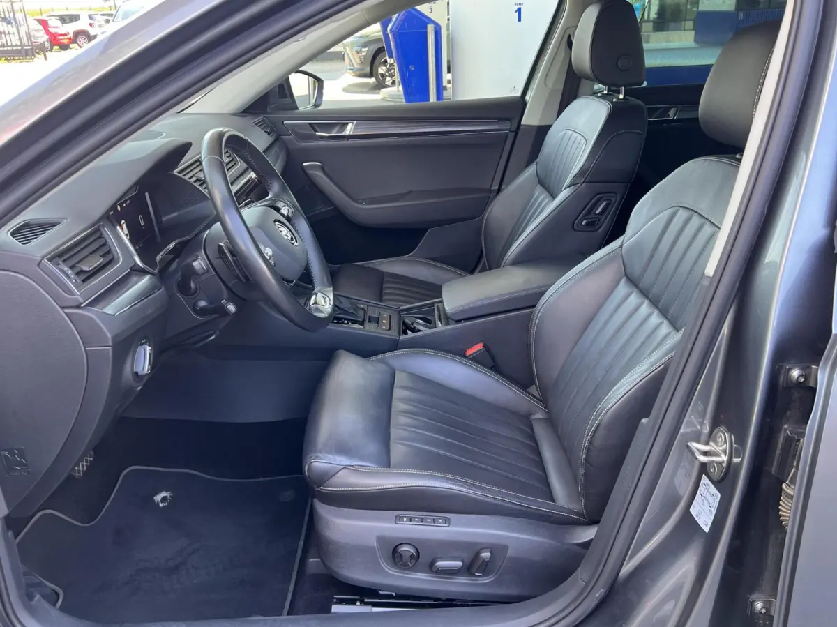 1.4 TSI iV PHEV Business Ed. Plus Automaat