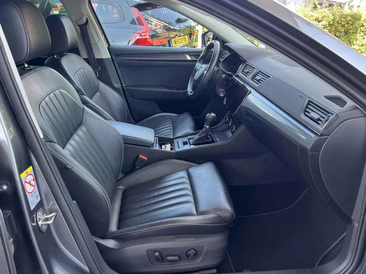 1.4 TSI iV PHEV Business Ed. Plus Automaat