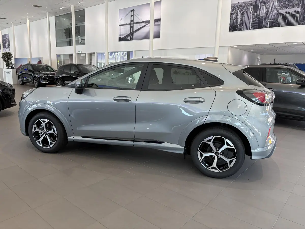 1.0 EcoBoost ST-Line | SNEL LEVERBAAR! | WINTER PACK | COMFORT PACK