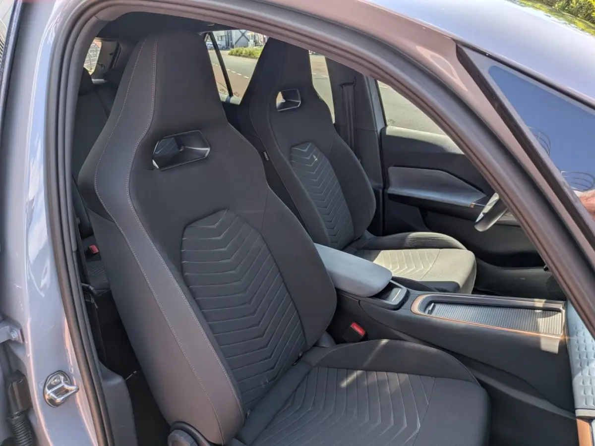 Business 62 kWh