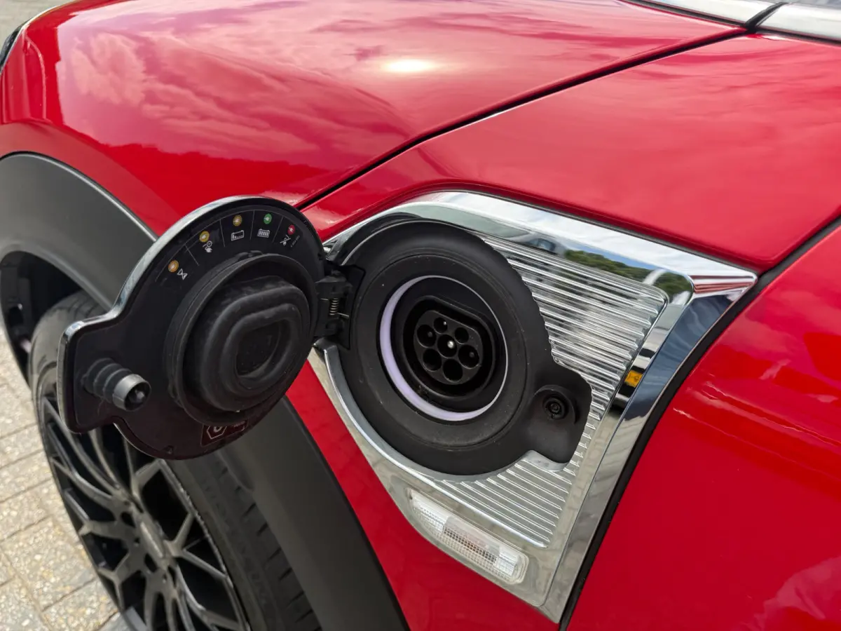 1.5 Cooper ALL4 | 2E EIGENAAR | 12MND GARANTIE | PANO | LED | AUTOMAAT | CARPLAY | DAB | NAVI | SFEER | CRUISE