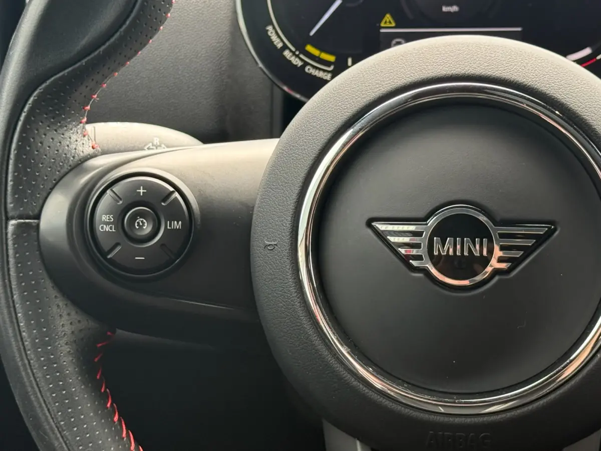 1.5 Cooper ALL4 | 2E EIGENAAR | 12MND GARANTIE | PANO | LED | AUTOMAAT | CARPLAY | DAB | NAVI | SFEER | CRUISE
