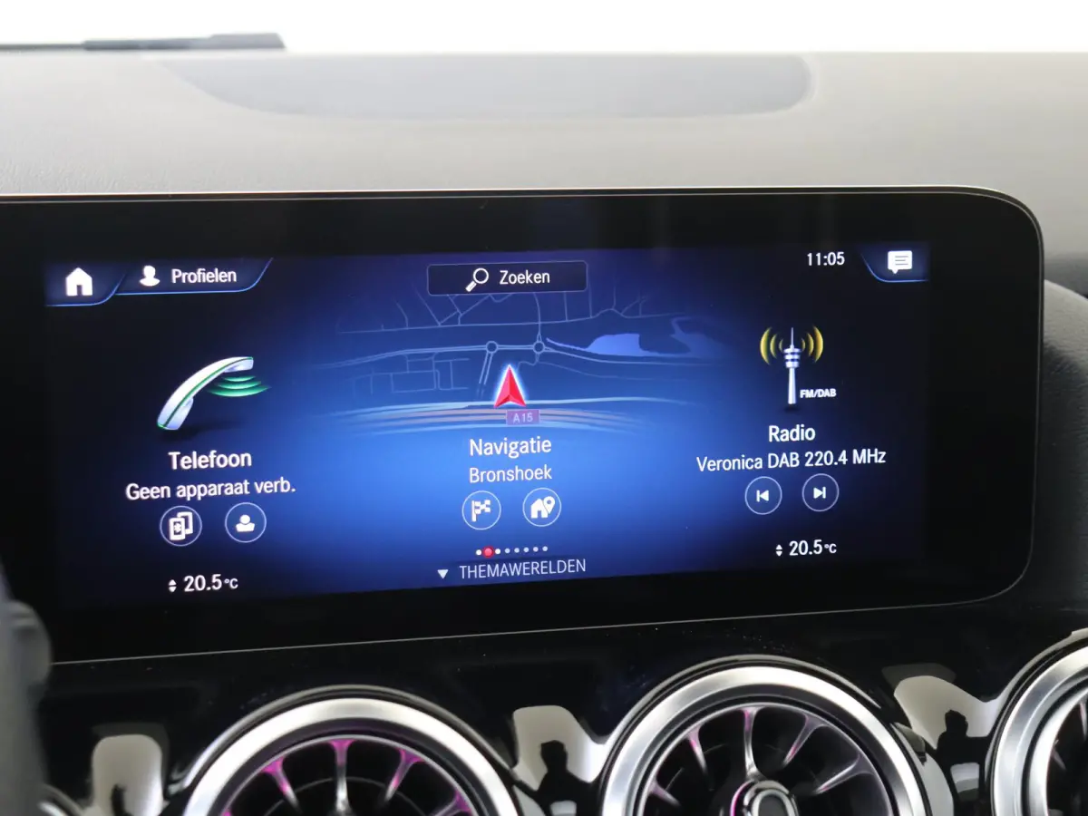 250e Business Solution AMG-Line / Panaroma-dak / Night-Pakket / 360Graden-Camera / Trekhaak /