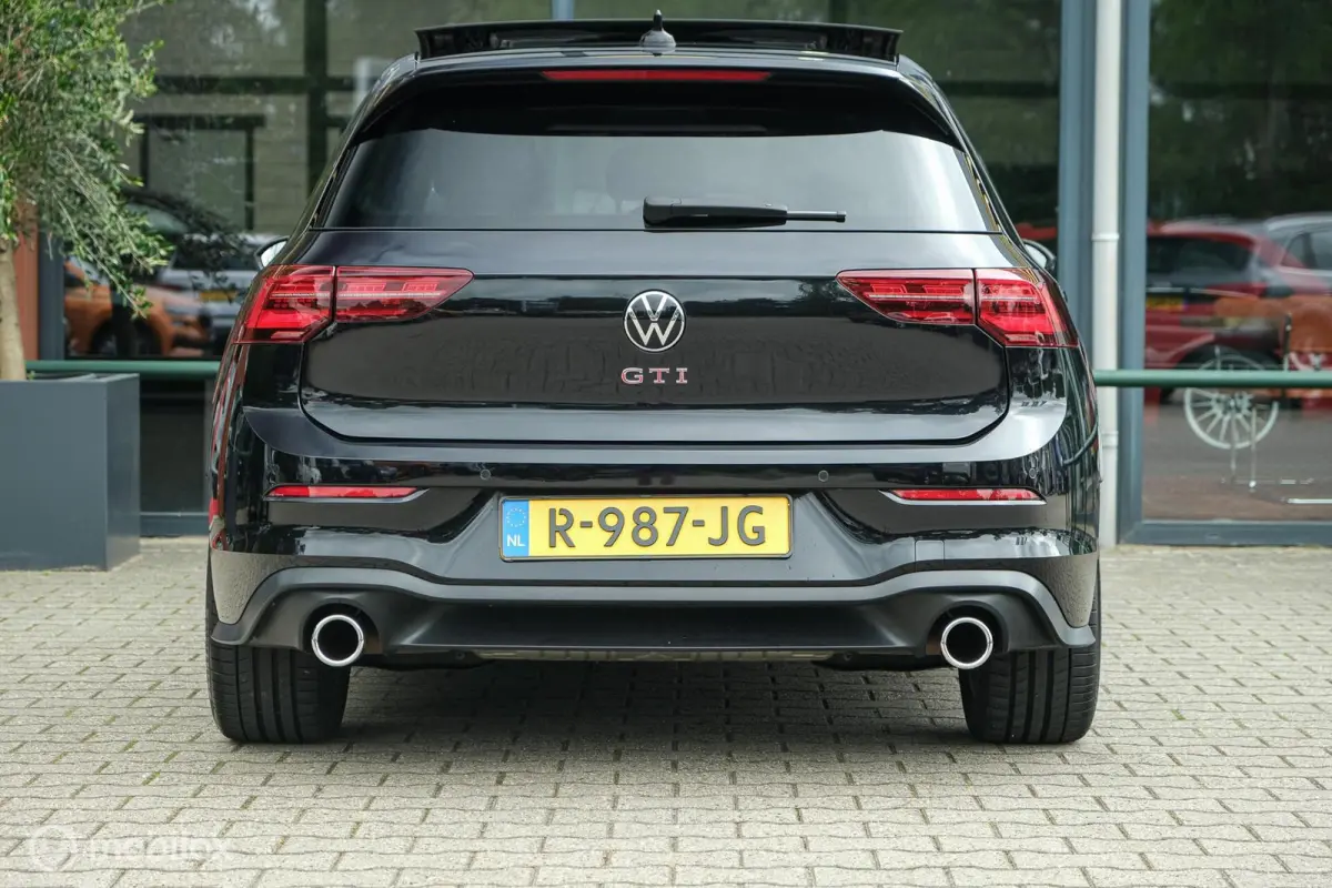 2.0 TSI GTI | Virtual | Harman Kardon | Schuifdak | IQ LEd | ACC | HUD | Memory | Stoelverwarming en ventilatie | Camera | Trekhaak | Stuurwielverw. | VOL!