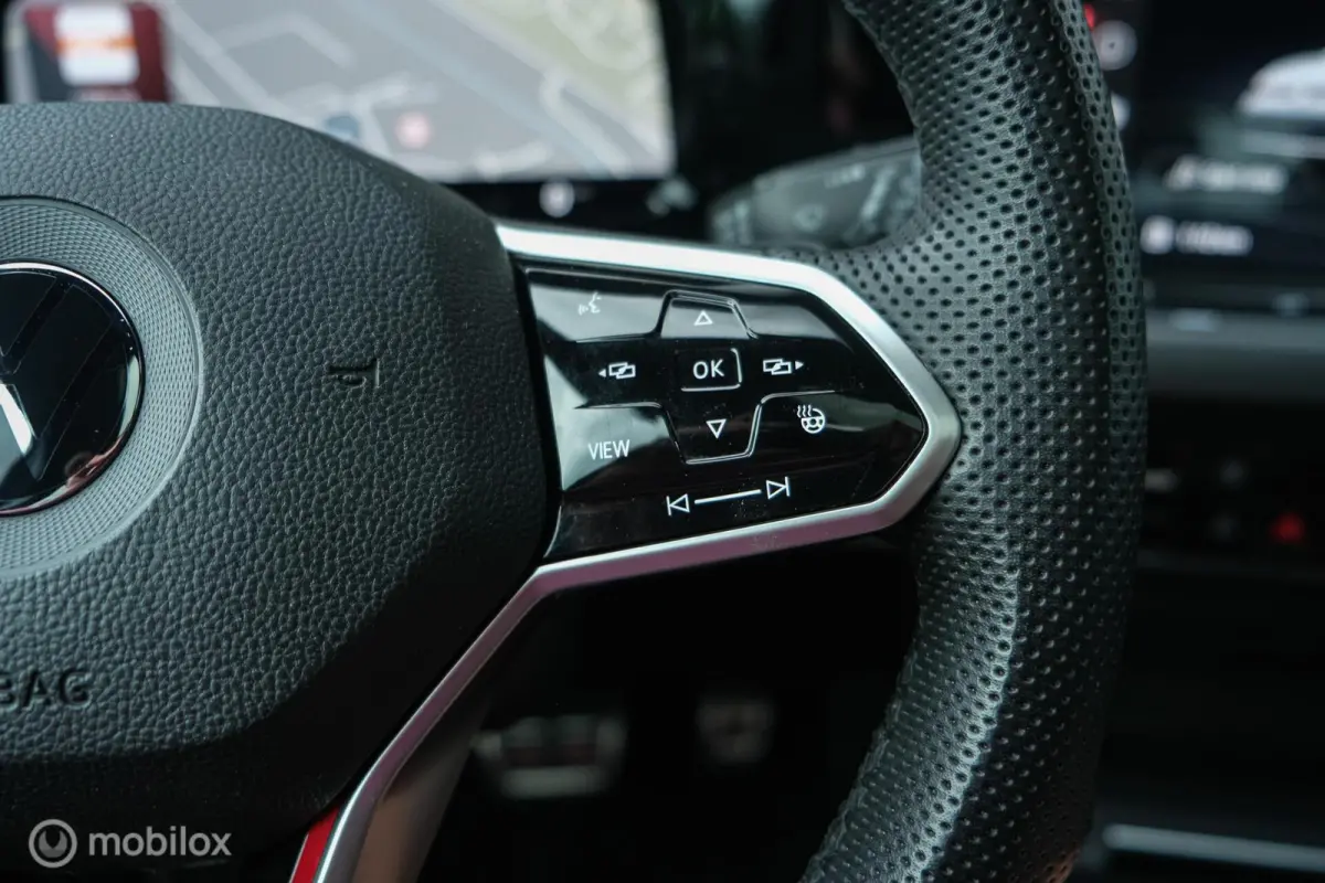 2.0 TSI GTI | Virtual | Harman Kardon | Schuifdak | IQ LEd | ACC | HUD | Memory | Stoelverwarming en ventilatie | Camera | Trekhaak | Stuurwielverw. | VOL!