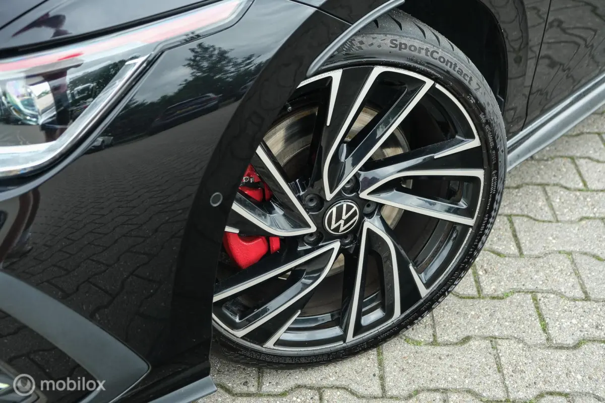 2.0 TSI GTI | Virtual | Harman Kardon | Schuifdak | IQ LEd | ACC | HUD | Memory | Stoelverwarming en ventilatie | Camera | Trekhaak | Stuurwielverw. | VOL!