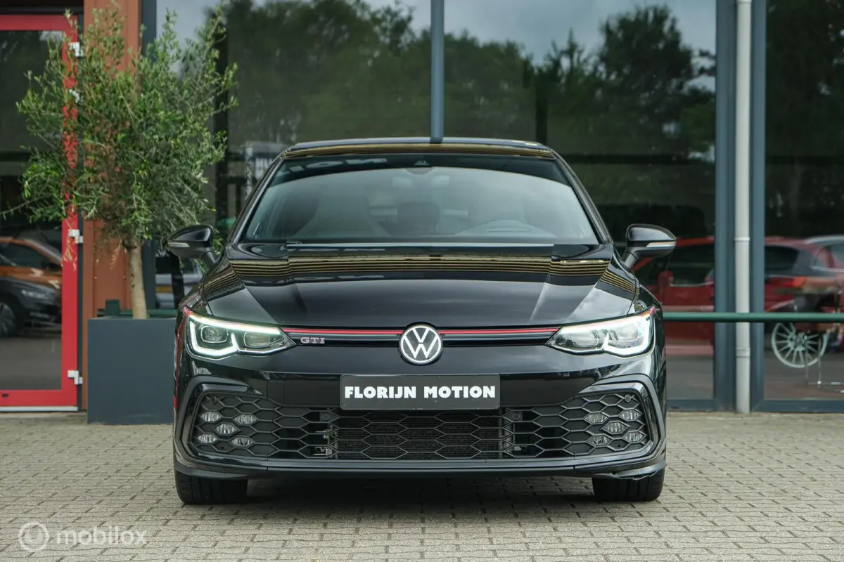 2.0 TSI GTI | Virtual | Harman Kardon | Schuifdak | IQ LEd | ACC | HUD | Memory | Stoelverwarming en ventilatie | Camera | Trekhaak | Stuurwielverw. | VOL!