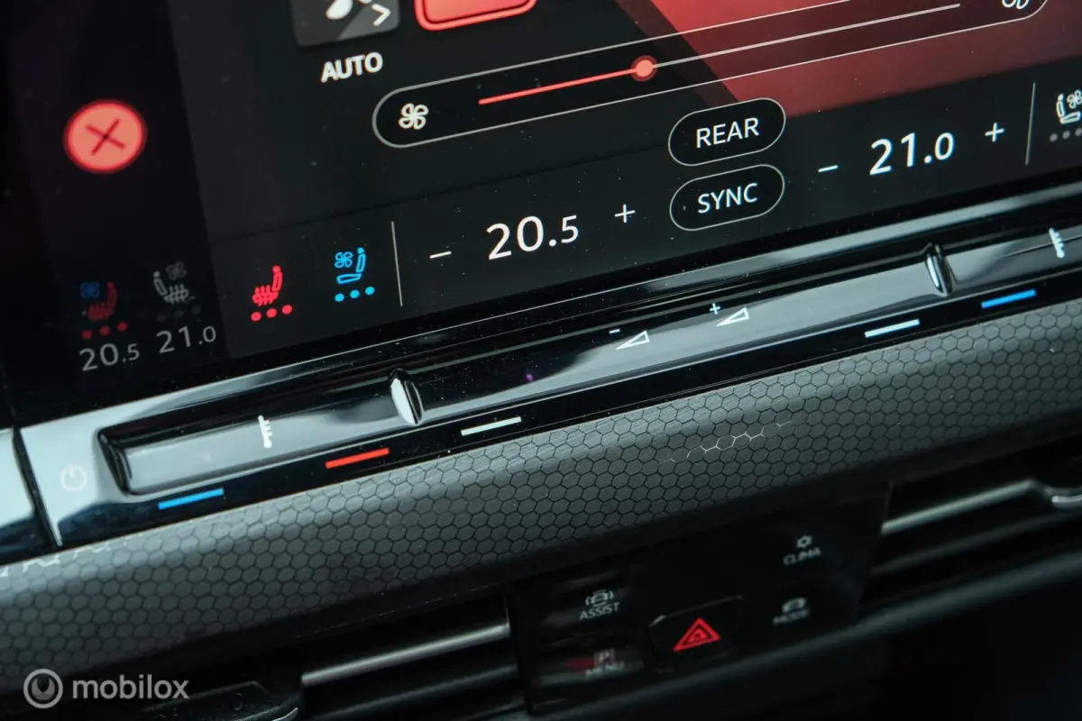 2.0 TSI GTI | Virtual | Harman Kardon | Schuifdak | IQ LEd | ACC | HUD | Memory | Stoelverwarming en ventilatie | Camera | Trekhaak | Stuurwielverw. | VOL!