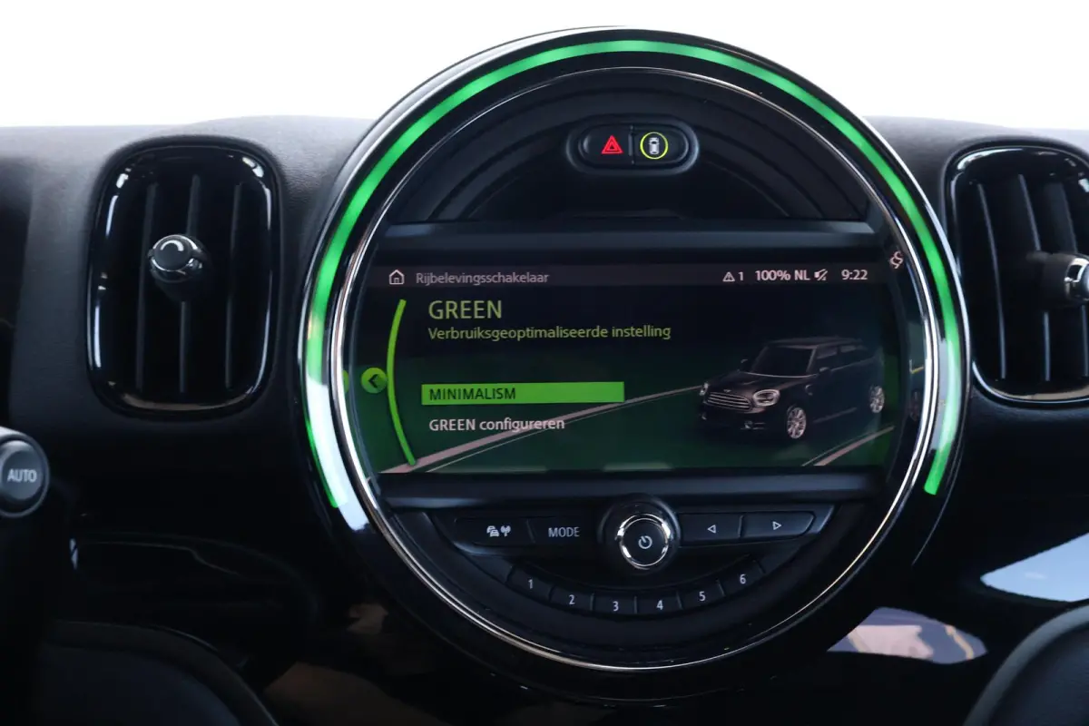 1.5 Cooper Chili | Comforttoegang | Yours Leder | Achteruitrijcamera | PDC | Visibility Package | Harman Kardon |