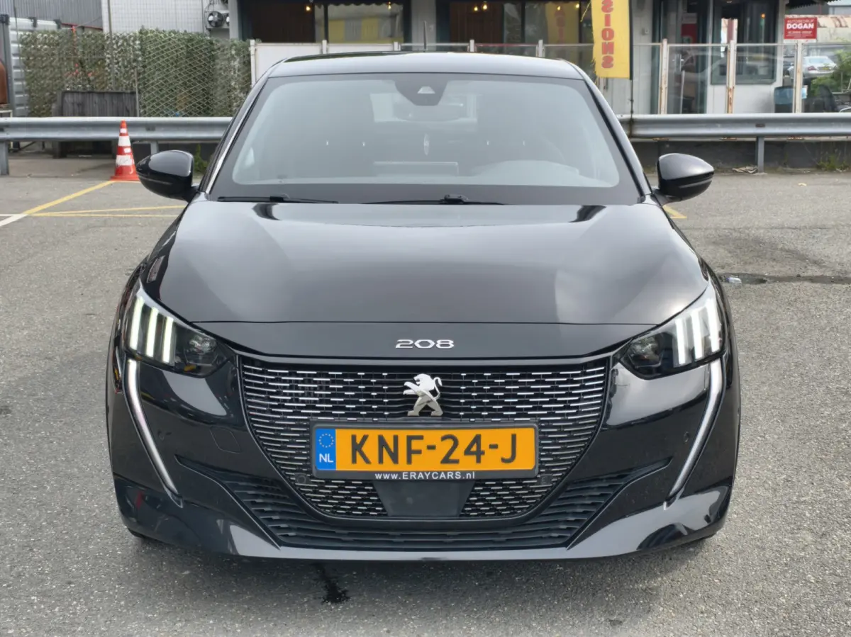 1.2 PureTech GT Pack\\AUTOMAAT\CAMERA\NAVI\CARPLY