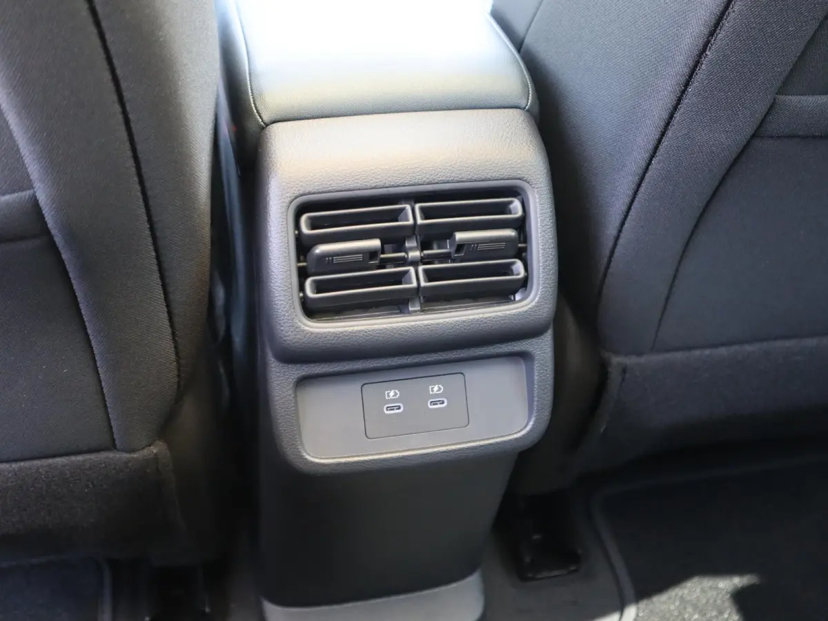 Evolve 52 kWh | Panoramadak | BOSE Audio | Lederen Bekl. |