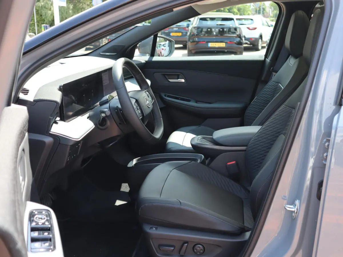 Evolve 52 kWh | Panoramadak | BOSE Audio | Lederen Bekl. |