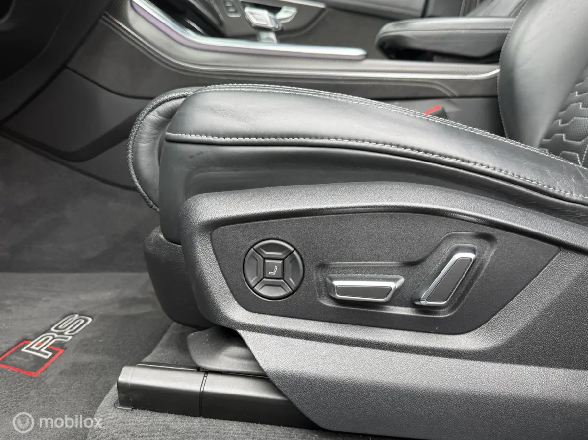 RS 4.0 TFSI RS Q8 quattro