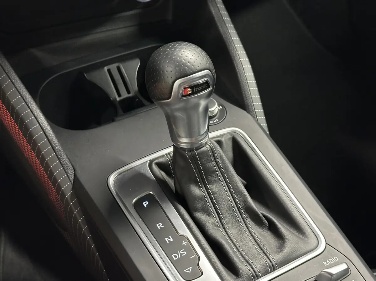 30 TFSI Sport S line AUTOMAAT-HALF LEER-CRUISE