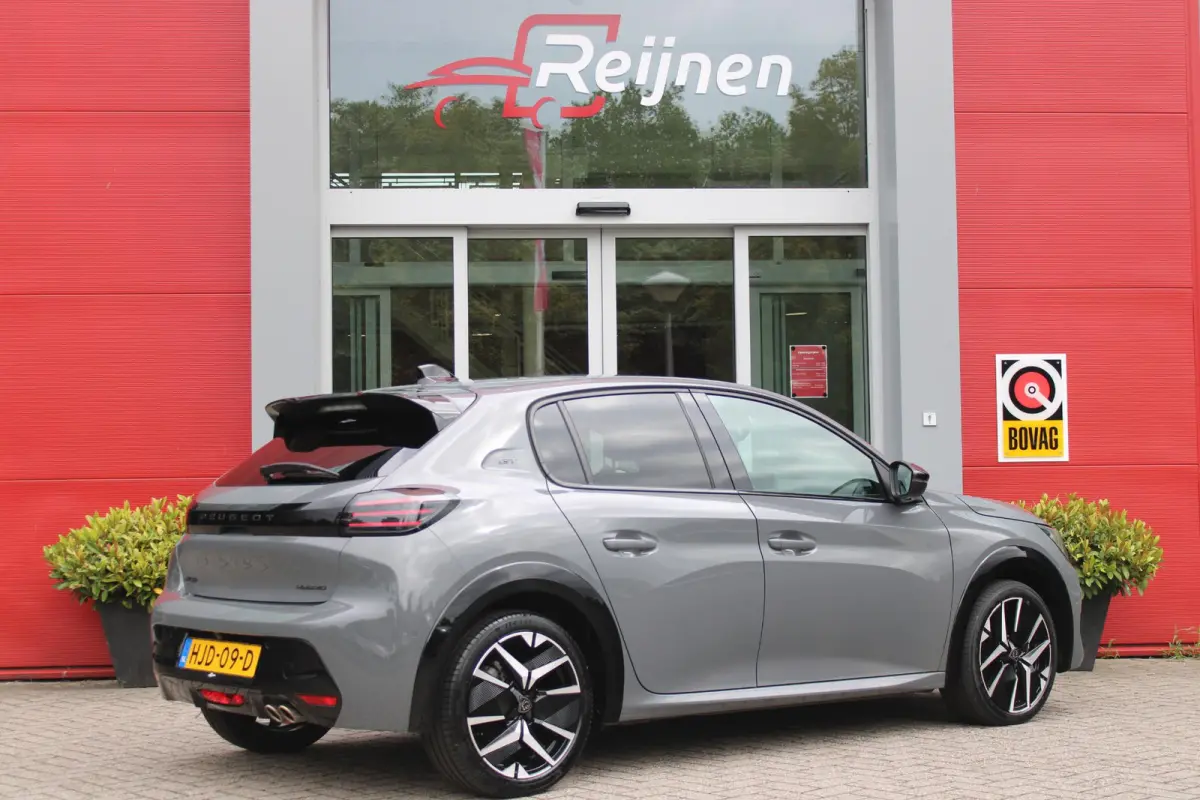 1.2 Hybrid 145PK AUTOMAAT GT | CAMERA VOOR + ACHTER | NAVIGATIE | DRAADLOZE APPLE CARPLAY/ANDROID AUTO | FULL LED KOPLAMPEN | LICHTMETALEN VELGEN 17" | DODEHOEK DETECTIE | DRAADLOZE TELEFOON