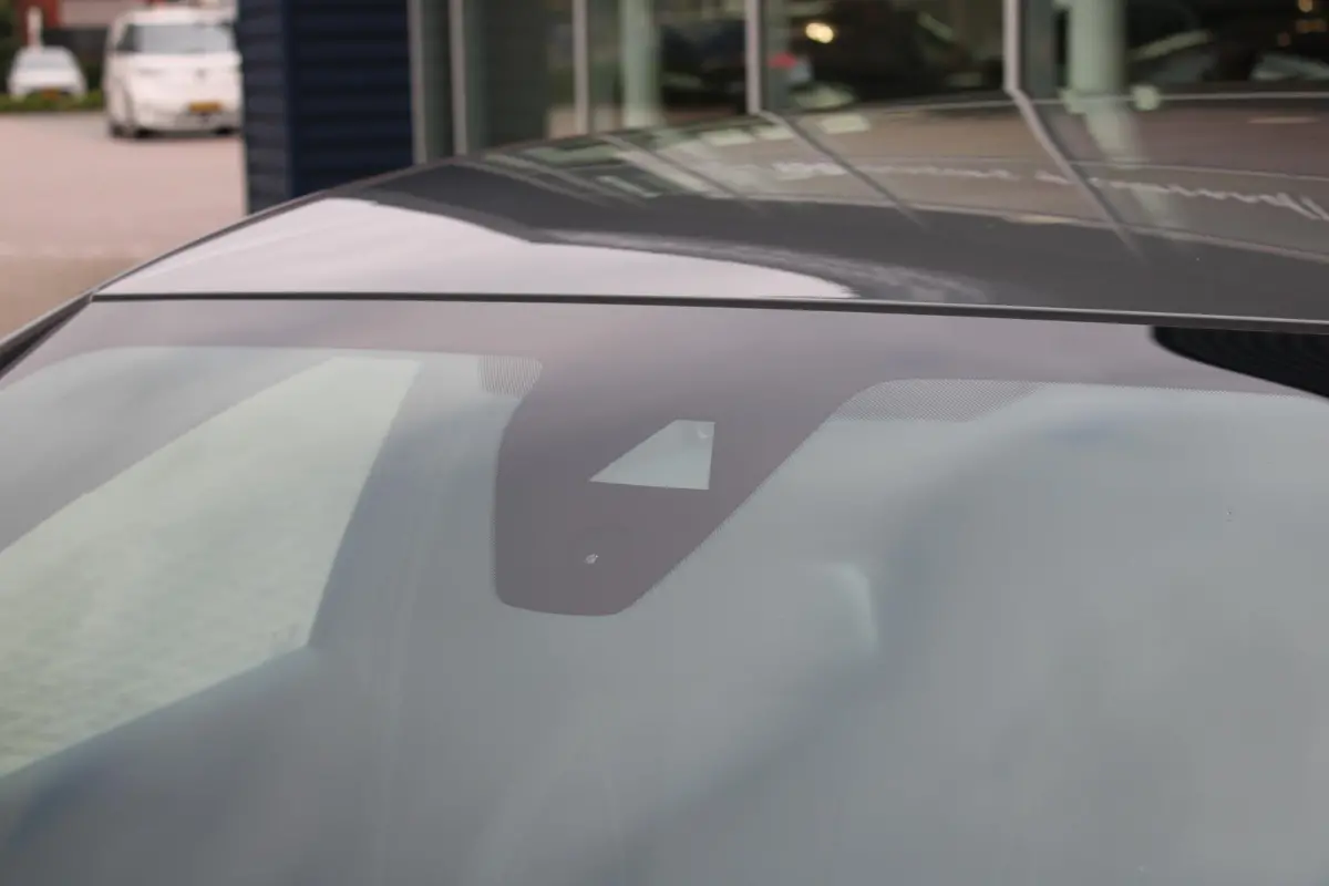 1.2 Hybrid 145PK AUTOMAAT GT | CAMERA VOOR + ACHTER | NAVIGATIE | DRAADLOZE APPLE CARPLAY/ANDROID AUTO | FULL LED KOPLAMPEN | LICHTMETALEN VELGEN 17" | DODEHOEK DETECTIE | DRAADLOZE TELEFOON