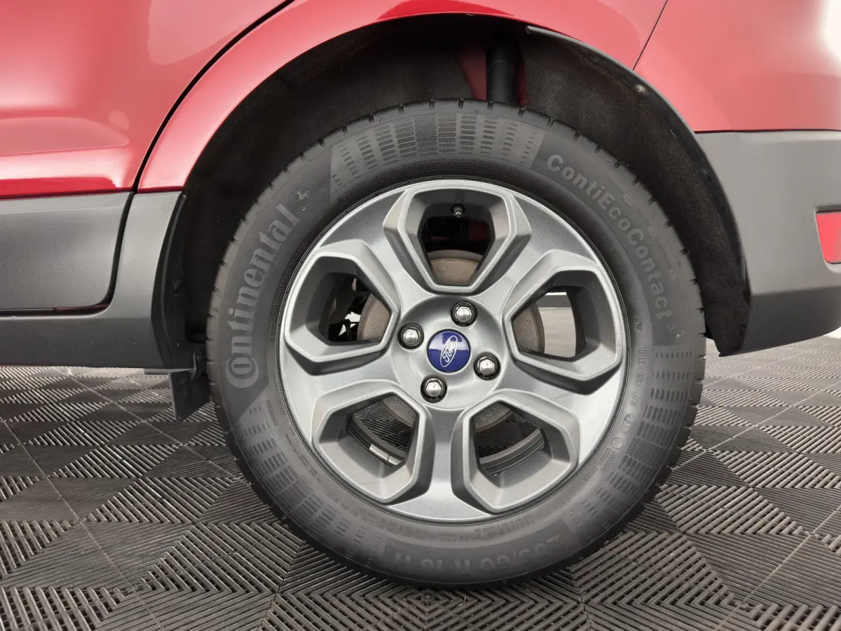 1.0 EcoBoost Trend Ultimate (INCL-BTW) *NAVI-FULLMAP | CAMERA | CRUISE | COMFORTSEATS | FORD-SYNC3-AUDIO | PRIVACY-GLASS | PDC | TOWBAR | 16''ALU*
