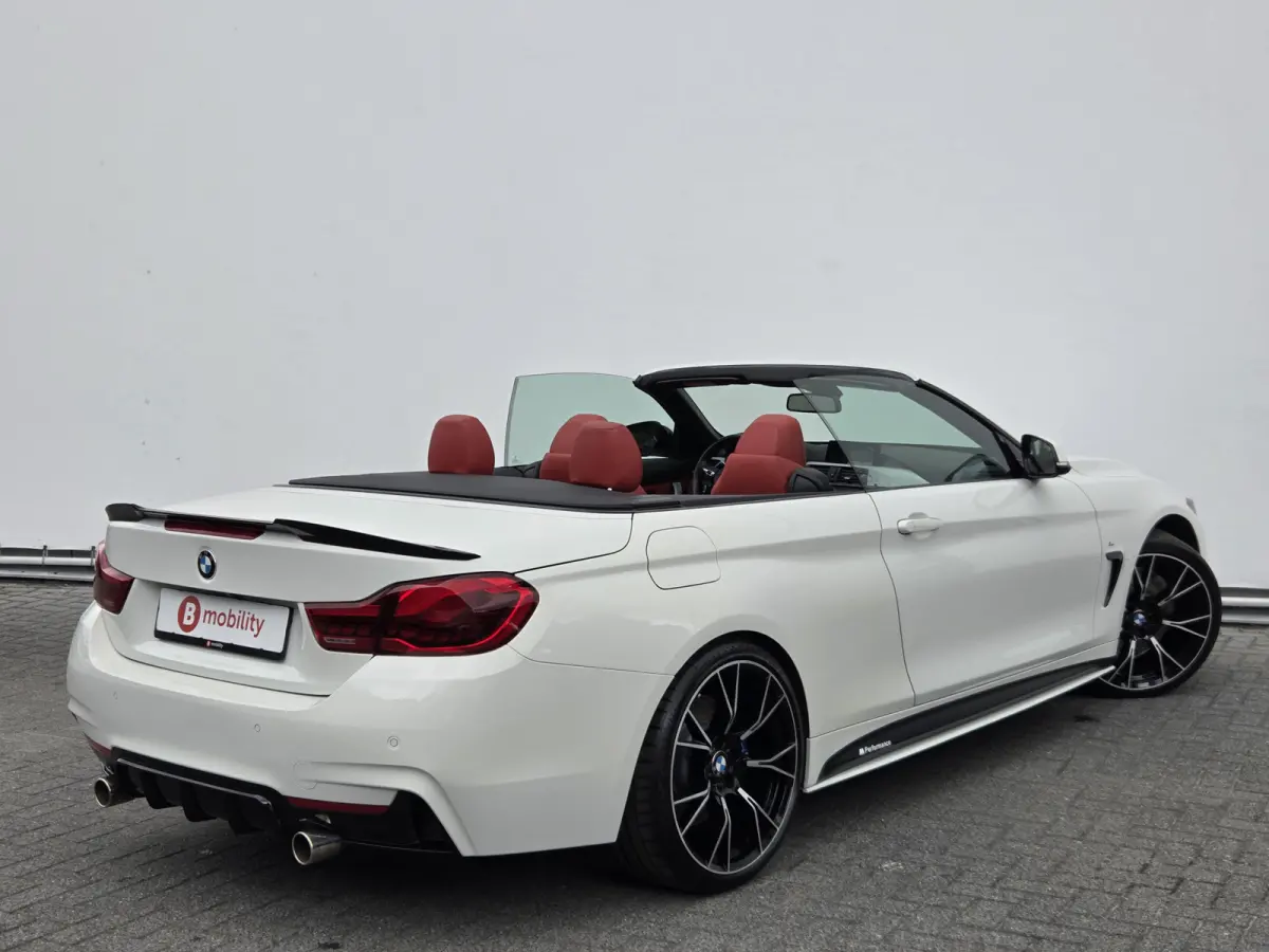 428i High Executive M-Sport M-Performance Head-Up Hifi Elek.Stoelen | Achteruitrijcamera | Leer | Adaptieve LED Koplampen | Sportstoelen