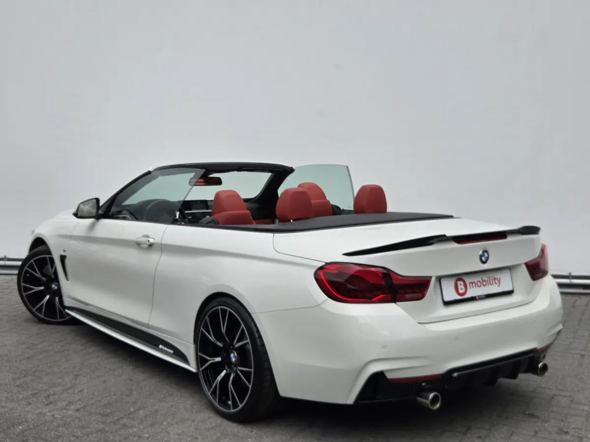 428i High Executive M-Sport M-Performance Head-Up Hifi Elek.Stoelen | Achteruitrijcamera | Leer | Adaptieve LED Koplampen | Sportstoelen