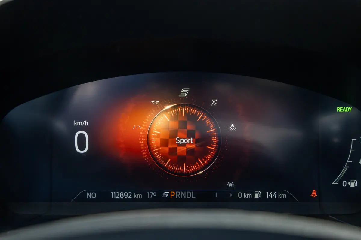 2.5 PHEV Titanium | Trekhaak | Keyless entry/Start | Achteruitrijcamera | Stoel/Stuurwiel Verwarming | Navigatiesysteem full map | Achteruitrijcamera | Airco (automatisch) | Keyless entry