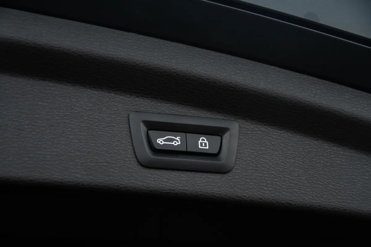 xDrive25e M-sport|Pano|DAB|Apple carplay|HUD|SOH 94%