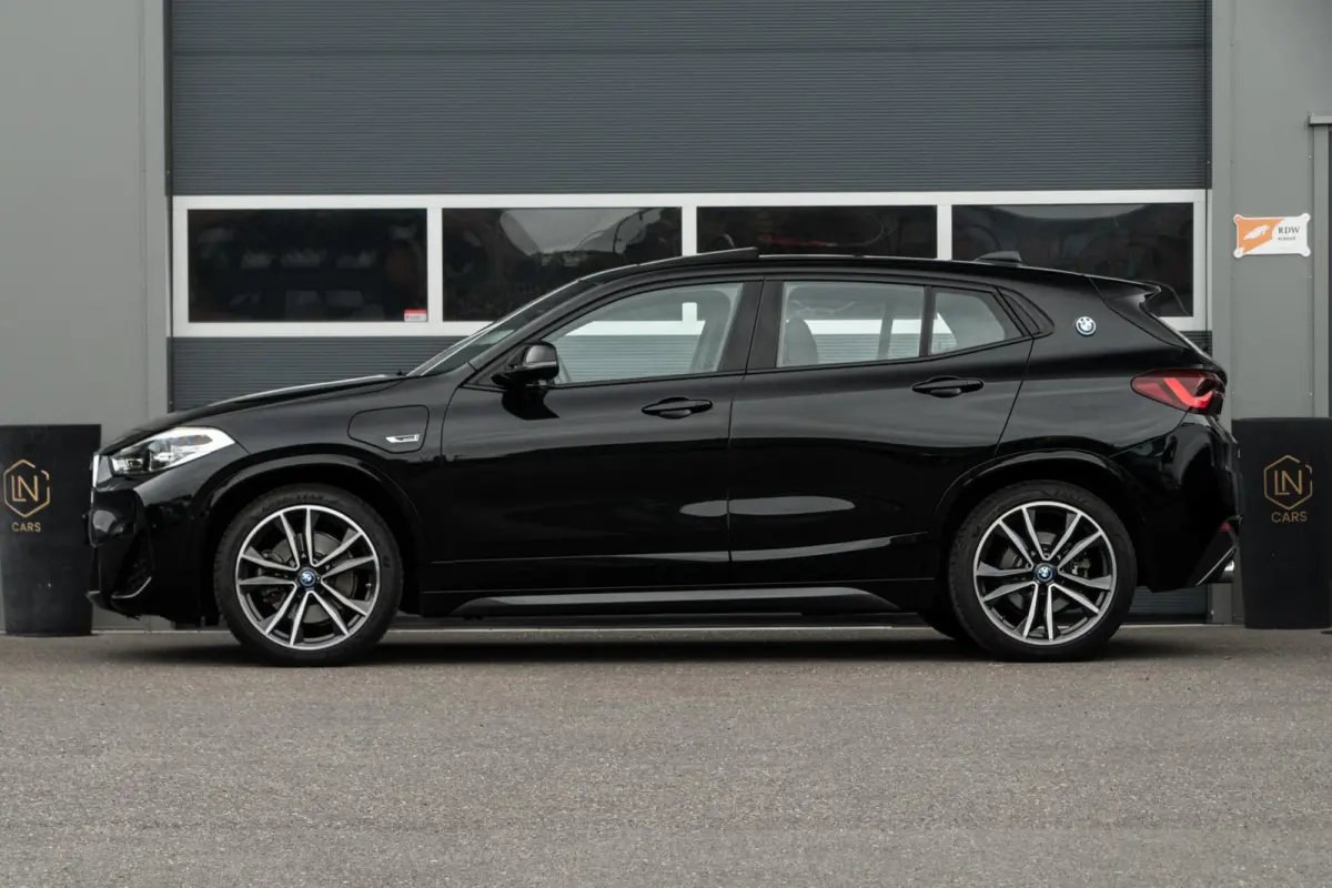 xDrive25e M-sport|Pano|DAB|Apple carplay|HUD|SOH 94%