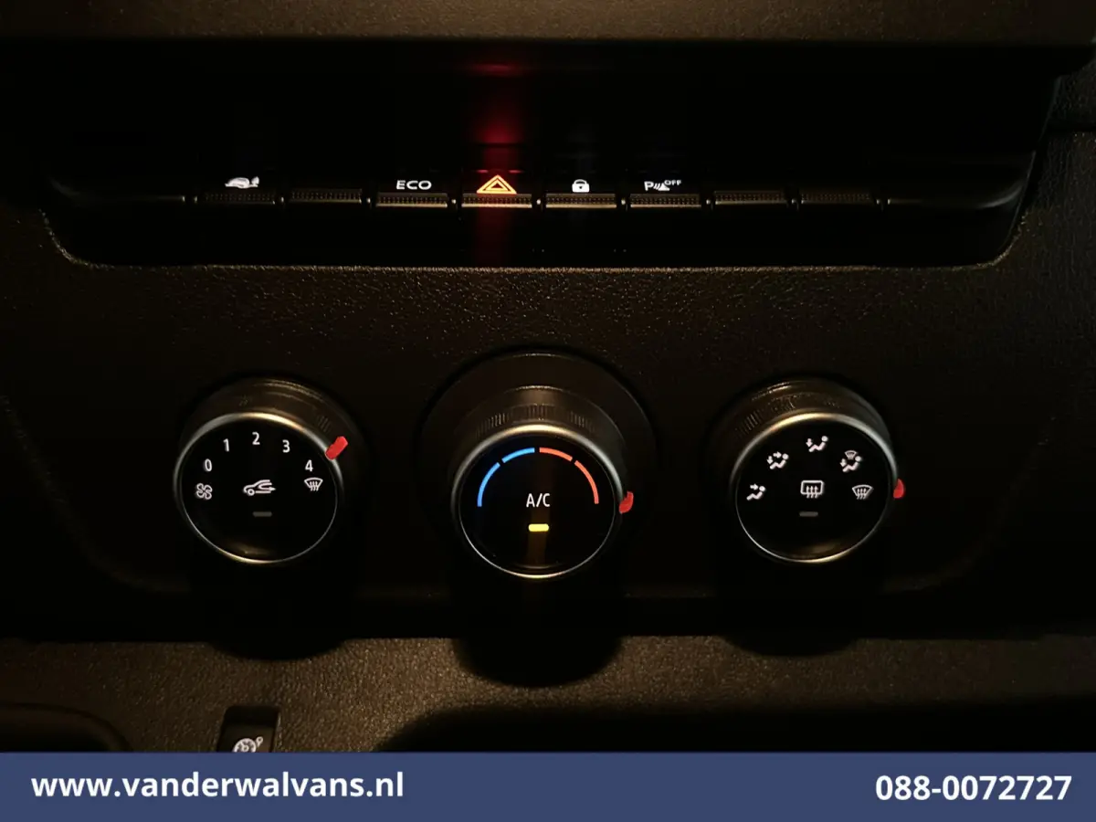 2.3 Turbo 136pk L2H3 Euro6 Airco | Camera | Imperiaal | LED | 2500kg Trekhaak | Cruisecontrol Parkeersensoren