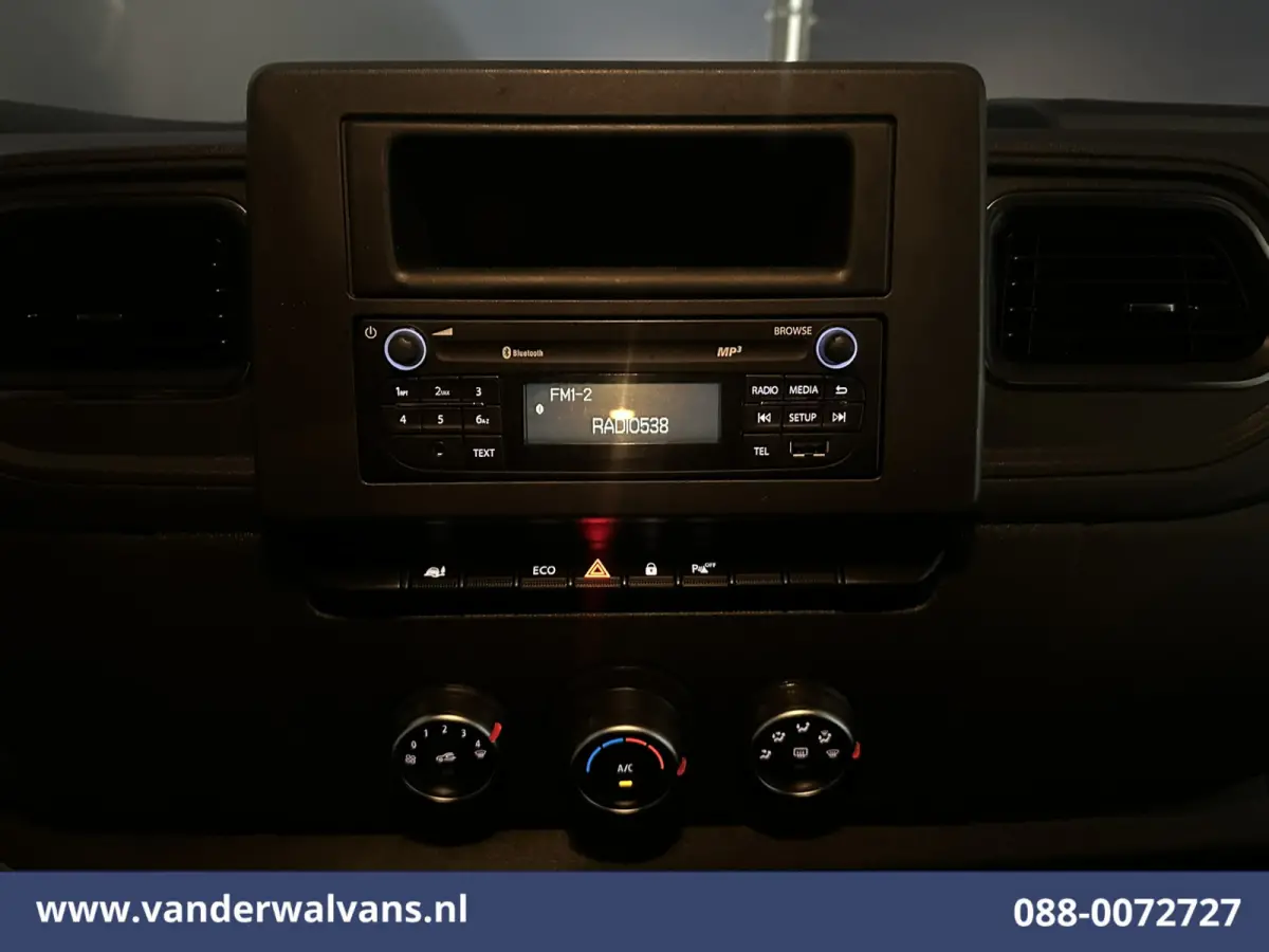 2.3 Turbo 136pk L2H3 Euro6 Airco | Camera | Imperiaal | LED | 2500kg Trekhaak | Cruisecontrol Parkeersensoren