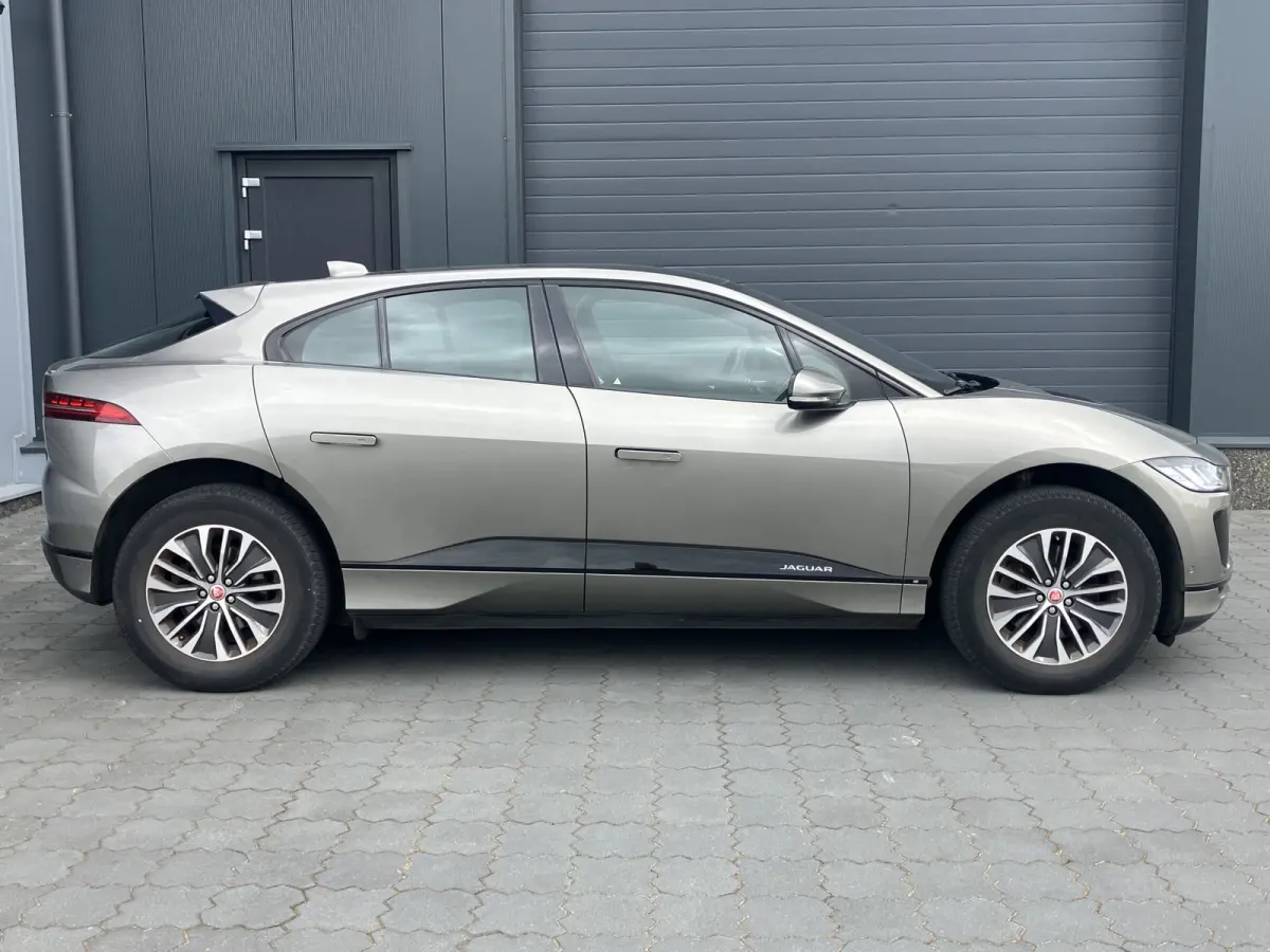 EV400 Business Edition S 90 kWh PANO LEER MERIDIAN 1e eig.! NL-auto!