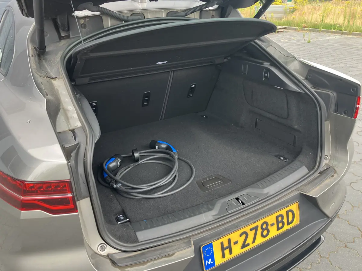EV400 Business Edition S 90 kWh PANO LEER MERIDIAN 1e eig.! NL-auto!