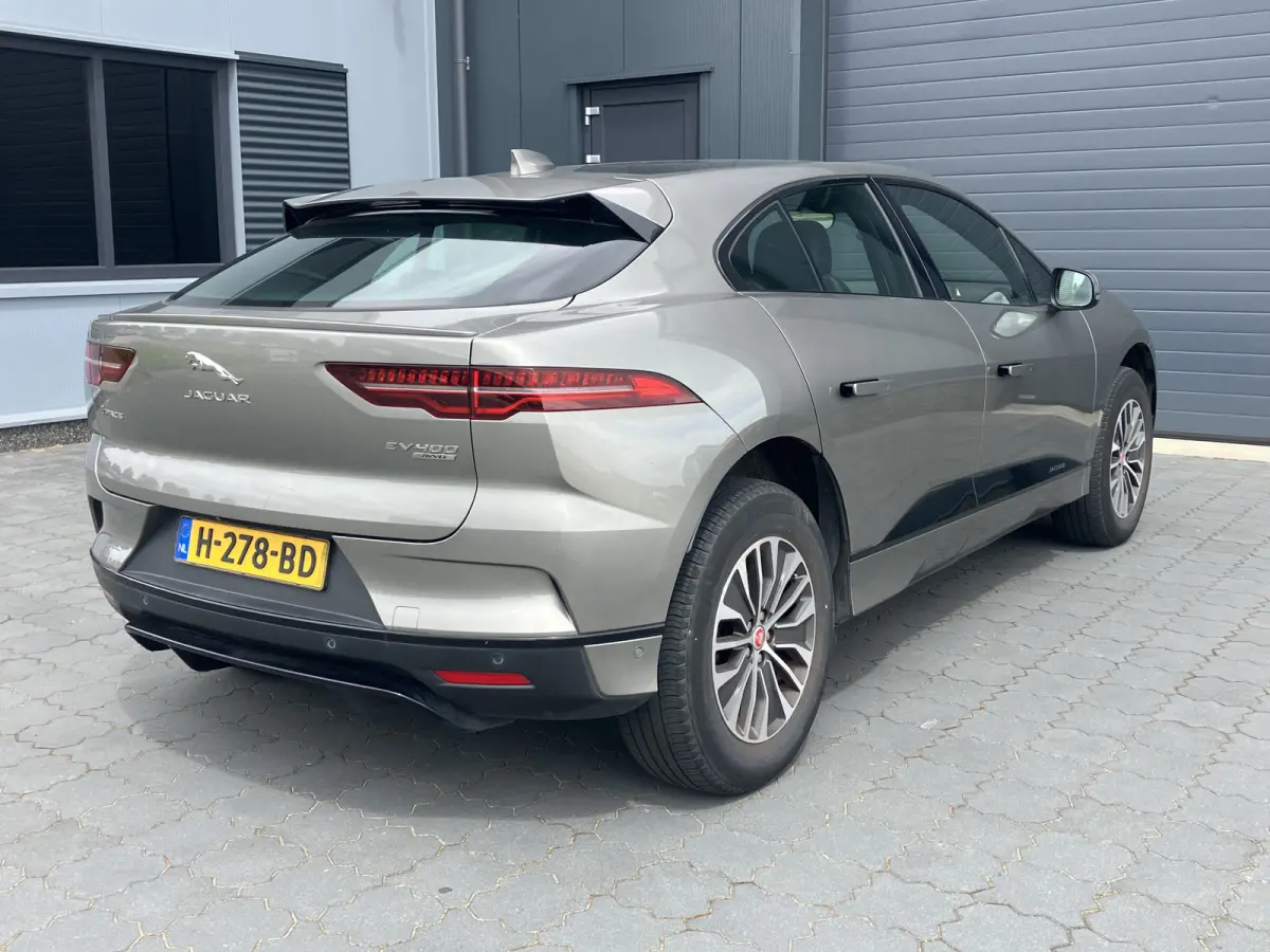 EV400 Business Edition S 90 kWh PANO LEER MERIDIAN 1e eig.! NL-auto!