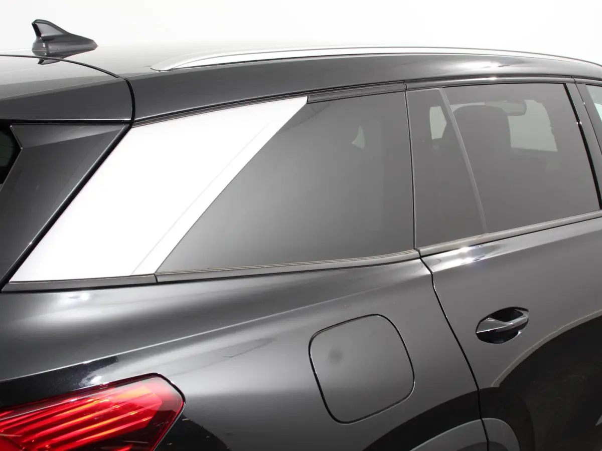 1.5 TSI Automaat Selection 7p. Navigatie Apple Carplay Android Auto Parkeersensor achter Stoel- en stuurverwarming Ledverlichting